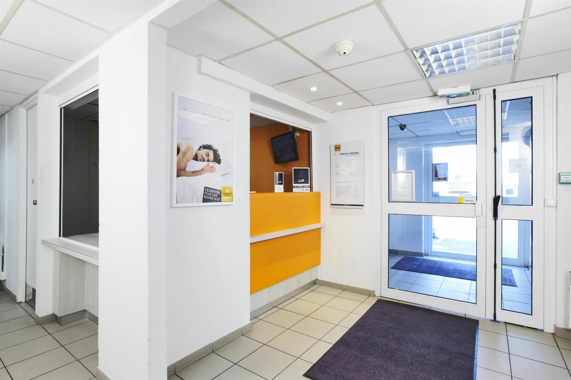 Premiere Classe Montreuil Montreuil  Ngoại thất bức ảnh Reception area