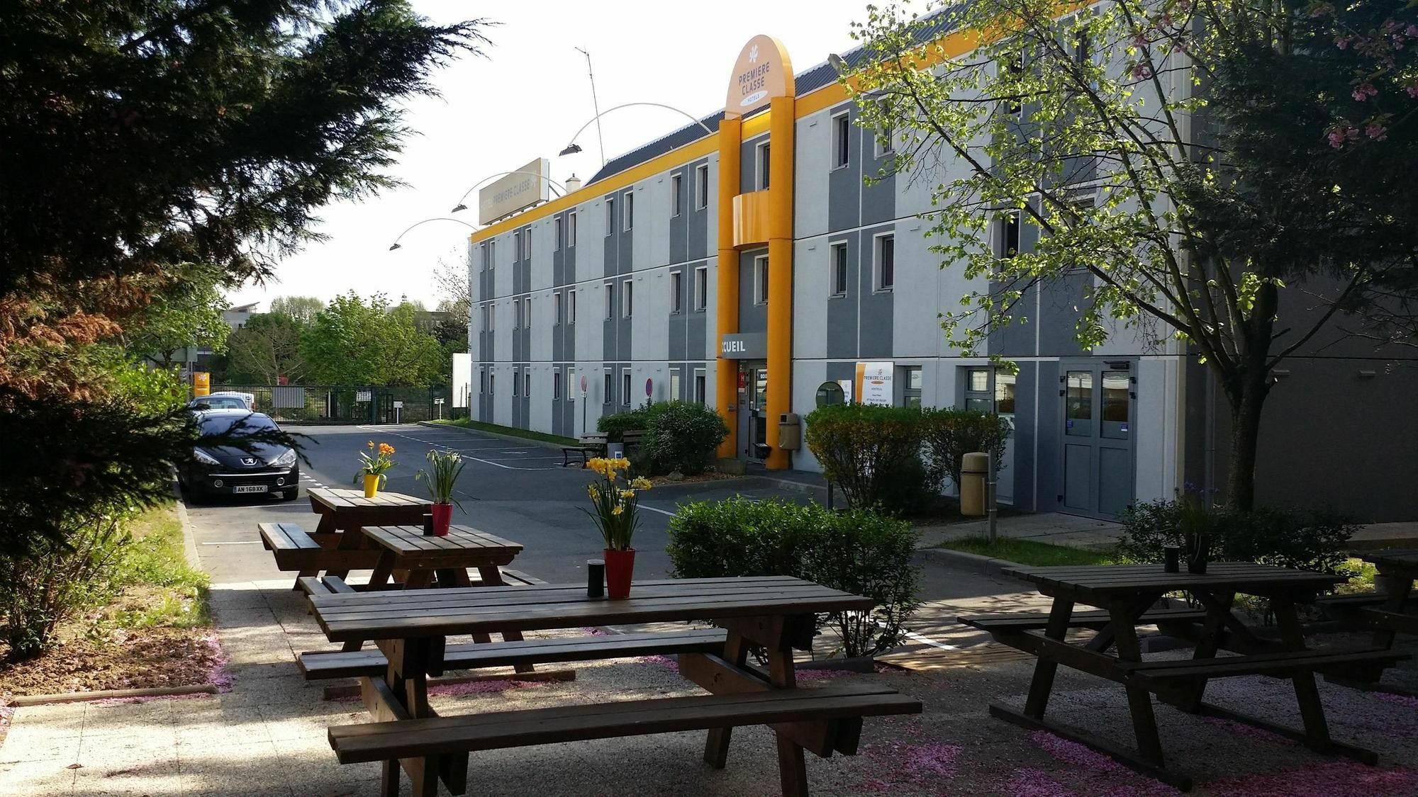 Premiere Classe Montreuil Montreuil  Ngoại thất bức ảnh B&B Hotel in Paris