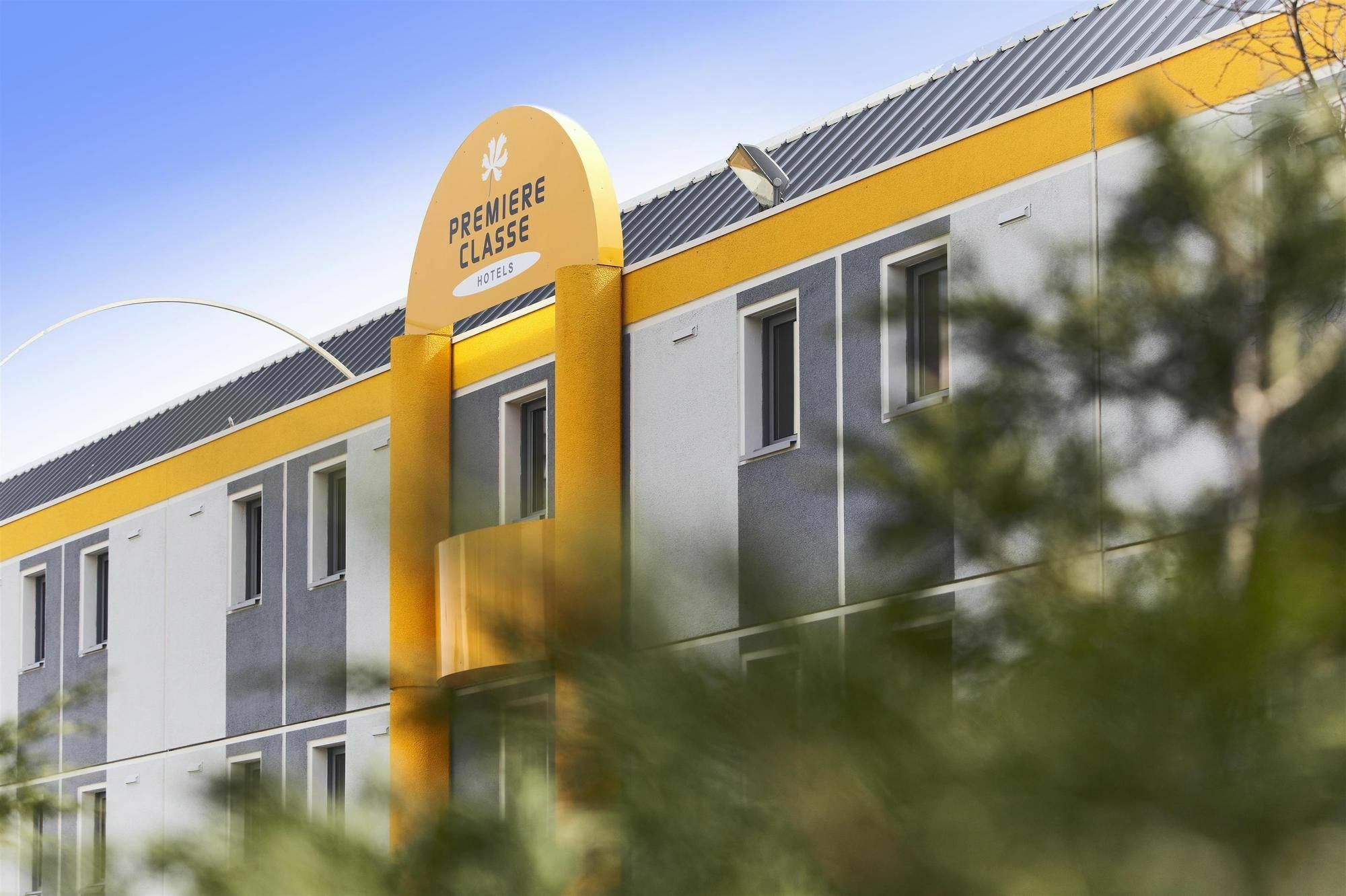 Premiere Classe Montreuil Montreuil  Ngoại thất bức ảnh Premier Inn, Manchester